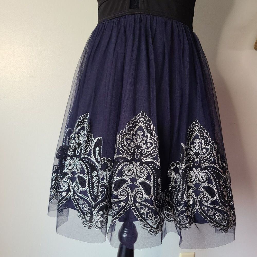 Blondie Nites by Stacy Skylar Dress Size 1 Fit and Flare Deep V Blue Black Tulle - Picture 4 of 10